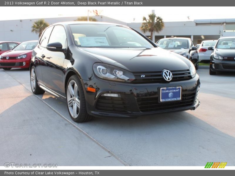 Deep Black Pearl Metallic / Titan Black 2013 Volkswagen Golf R 2 Door 4Motion