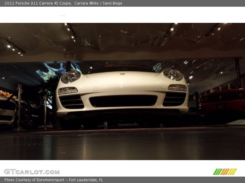 Carrara White / Sand Beige 2011 Porsche 911 Carrera 4S Coupe