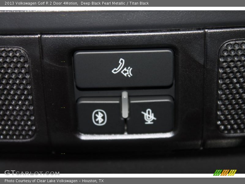 Deep Black Pearl Metallic / Titan Black 2013 Volkswagen Golf R 2 Door 4Motion