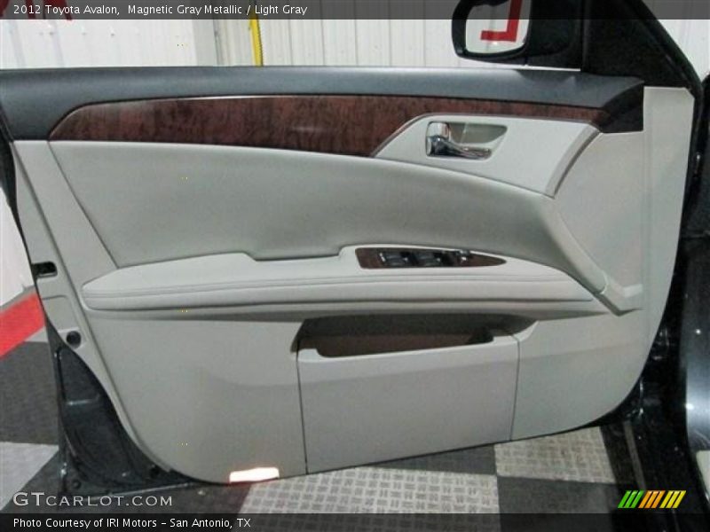 Magnetic Gray Metallic / Light Gray 2012 Toyota Avalon