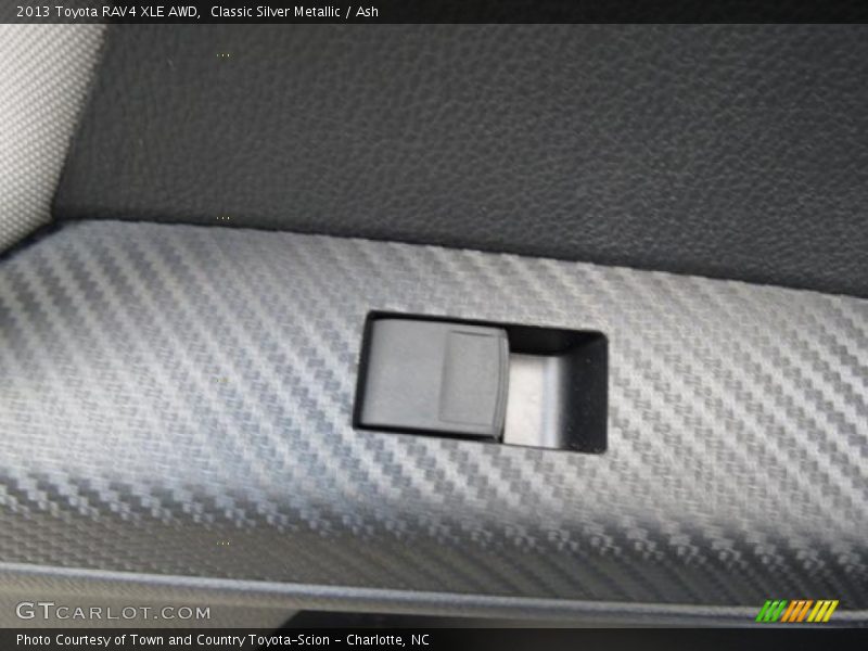 Classic Silver Metallic / Ash 2013 Toyota RAV4 XLE AWD