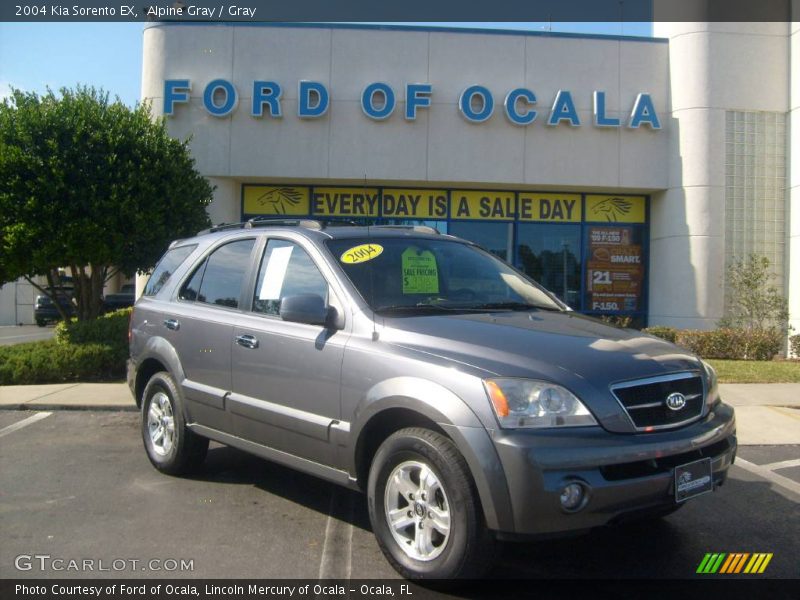 Alpine Gray / Gray 2004 Kia Sorento EX