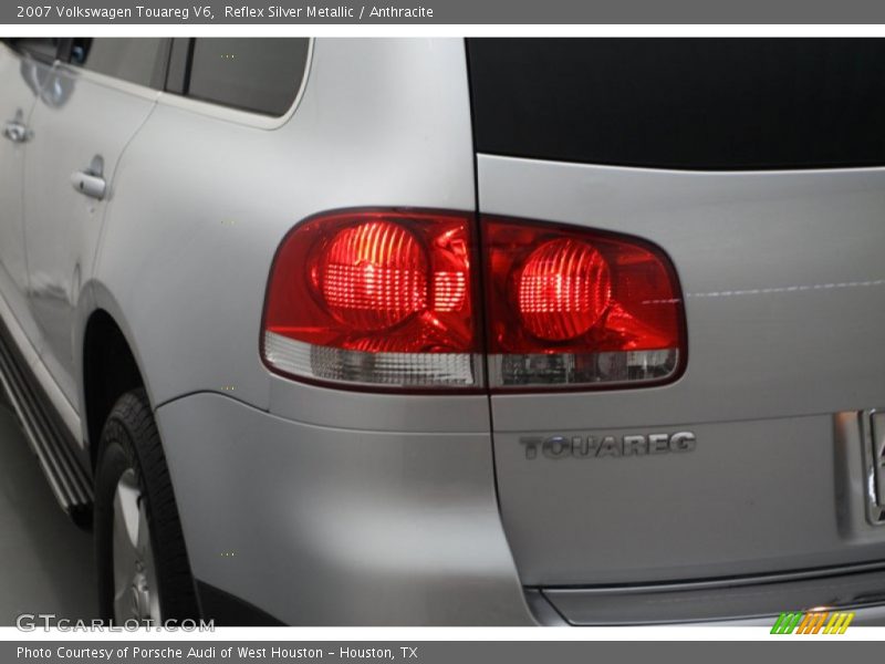 Reflex Silver Metallic / Anthracite 2007 Volkswagen Touareg V6