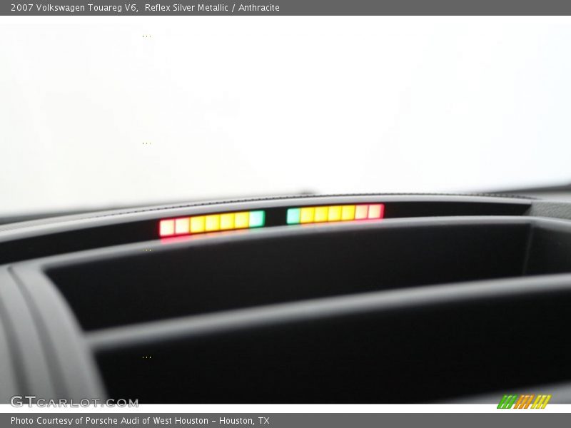 Reflex Silver Metallic / Anthracite 2007 Volkswagen Touareg V6