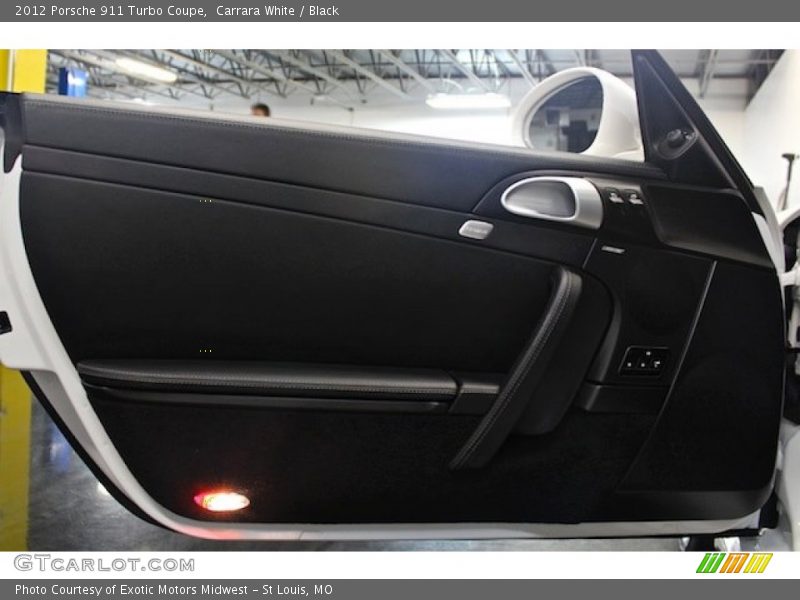 Door Panel of 2012 911 Turbo Coupe