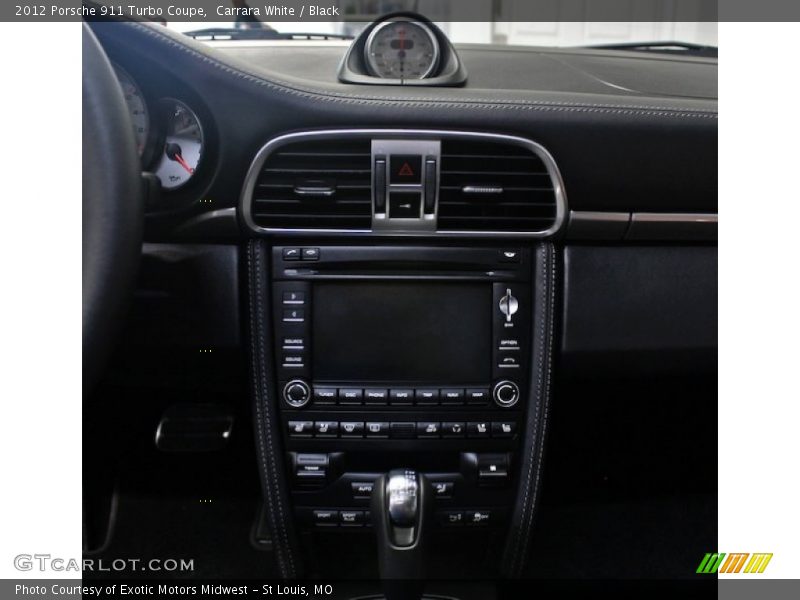 Controls of 2012 911 Turbo Coupe