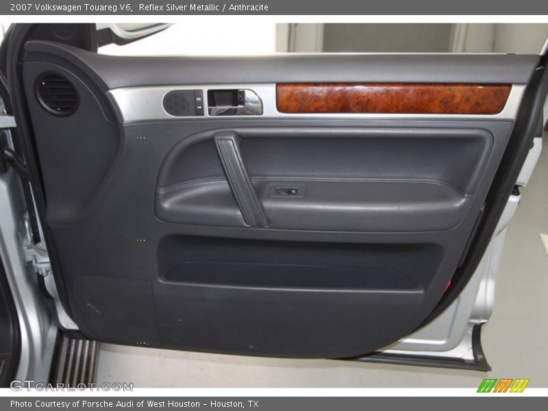Reflex Silver Metallic / Anthracite 2007 Volkswagen Touareg V6