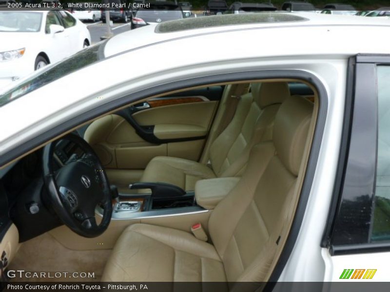 White Diamond Pearl / Camel 2005 Acura TL 3.2