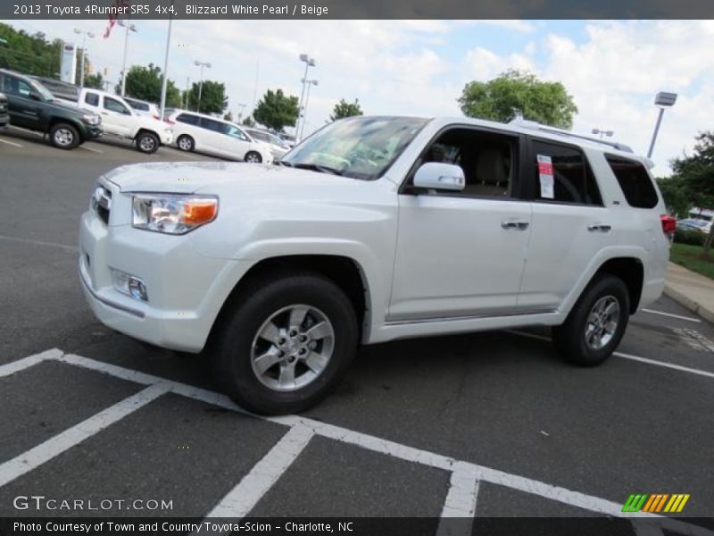 Blizzard White Pearl / Beige 2013 Toyota 4Runner SR5 4x4