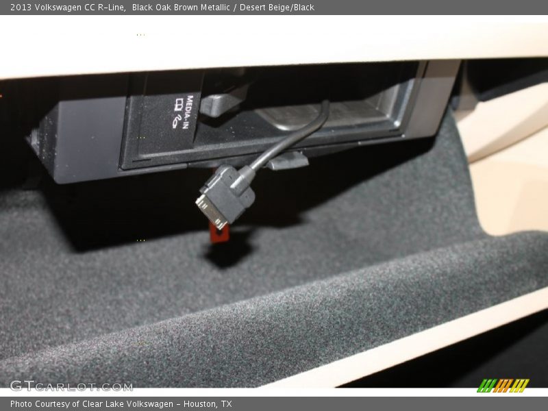 Black Oak Brown Metallic / Desert Beige/Black 2013 Volkswagen CC R-Line