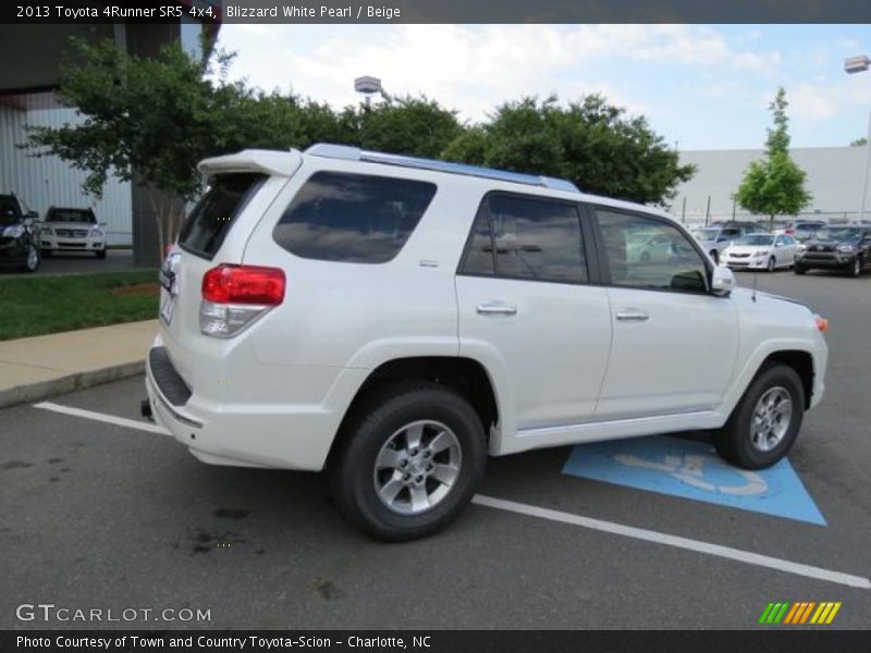 Blizzard White Pearl / Beige 2013 Toyota 4Runner SR5 4x4