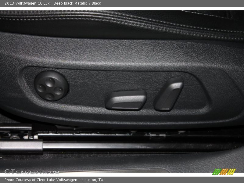 Deep Black Metallic / Black 2013 Volkswagen CC Lux