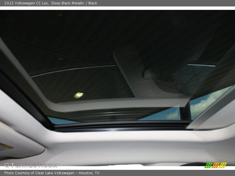 Deep Black Metallic / Black 2013 Volkswagen CC Lux
