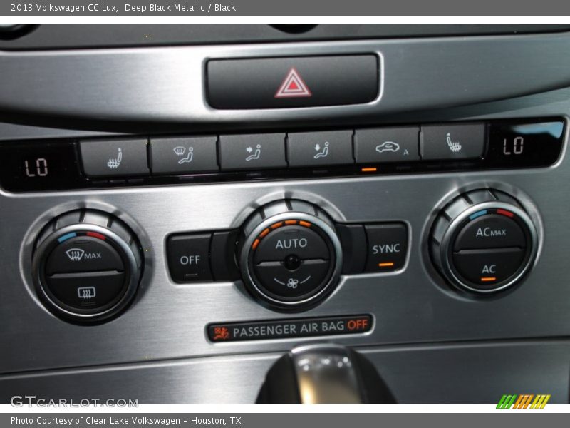 Deep Black Metallic / Black 2013 Volkswagen CC Lux