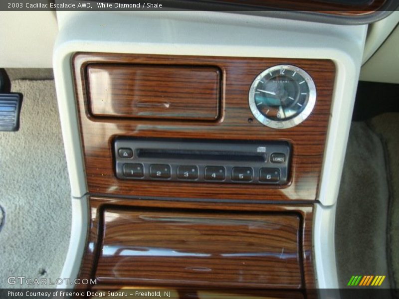 White Diamond / Shale 2003 Cadillac Escalade AWD