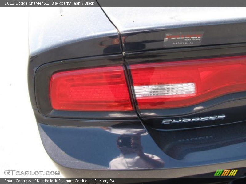 Blackberry Pearl / Black 2012 Dodge Charger SE