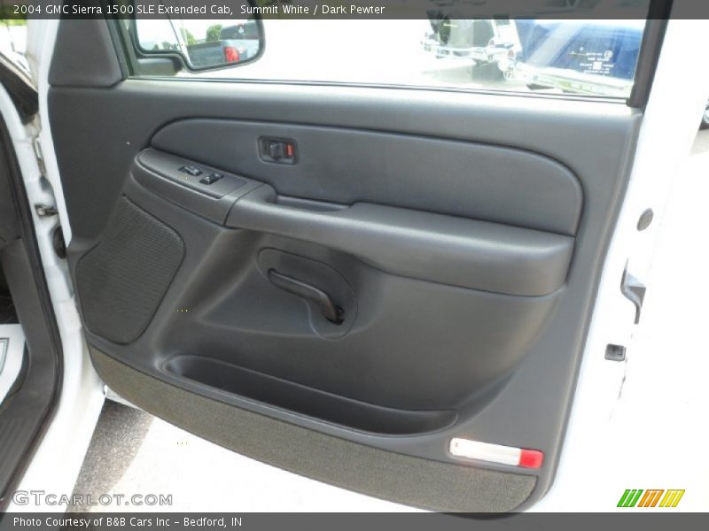 Summit White / Dark Pewter 2004 GMC Sierra 1500 SLE Extended Cab