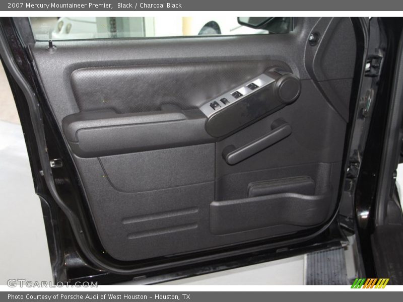 Black / Charcoal Black 2007 Mercury Mountaineer Premier