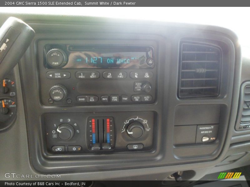 Summit White / Dark Pewter 2004 GMC Sierra 1500 SLE Extended Cab