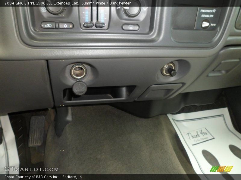 Summit White / Dark Pewter 2004 GMC Sierra 1500 SLE Extended Cab