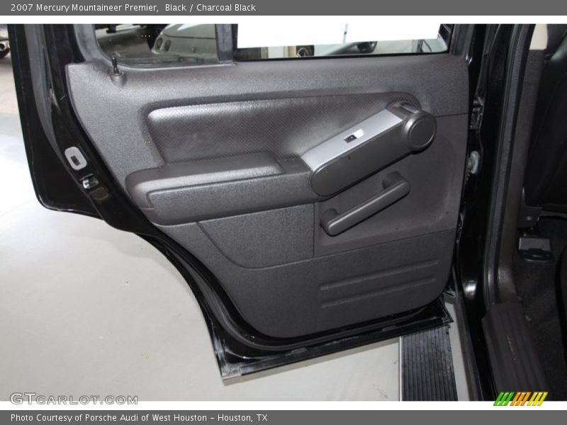 Black / Charcoal Black 2007 Mercury Mountaineer Premier