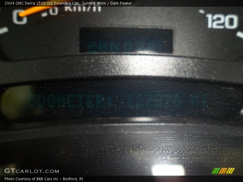 Summit White / Dark Pewter 2004 GMC Sierra 1500 SLE Extended Cab