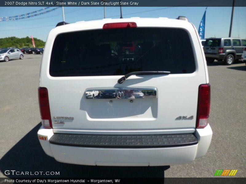 Stone White / Dark Slate Gray/Light Slate Gray 2007 Dodge Nitro SLT 4x4