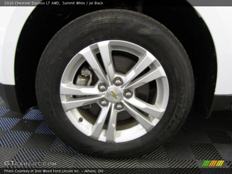 Summit White / Jet Black 2010 Chevrolet Equinox LT AWD