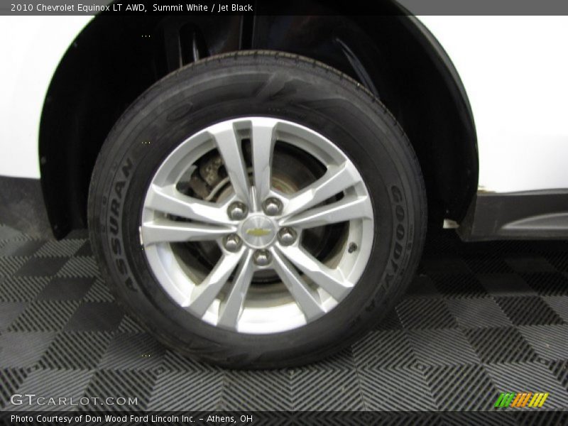 Summit White / Jet Black 2010 Chevrolet Equinox LT AWD