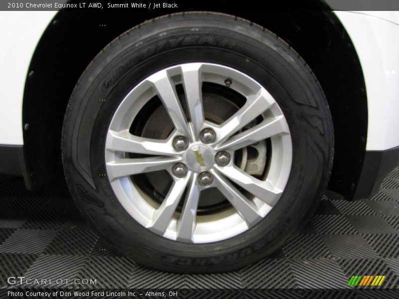 Summit White / Jet Black 2010 Chevrolet Equinox LT AWD