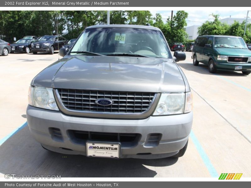 Mineral Grey Metallic / Medium Parchment 2002 Ford Explorer XLS
