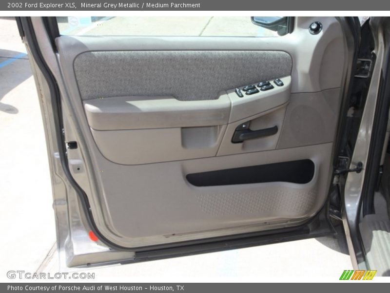 Mineral Grey Metallic / Medium Parchment 2002 Ford Explorer XLS