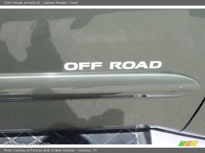 Canteen Metallic / Sand 2004 Nissan Armada SE