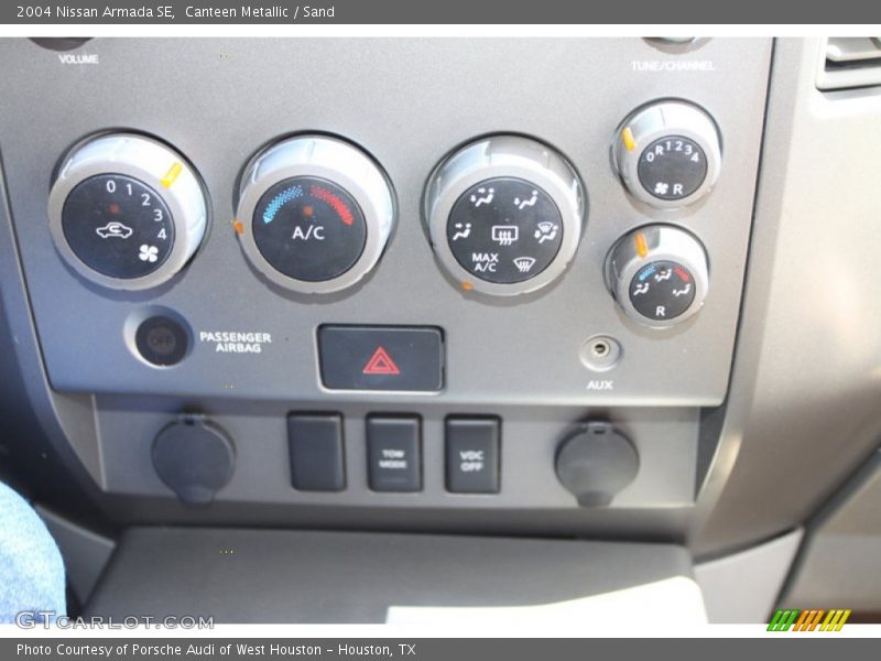 Canteen Metallic / Sand 2004 Nissan Armada SE