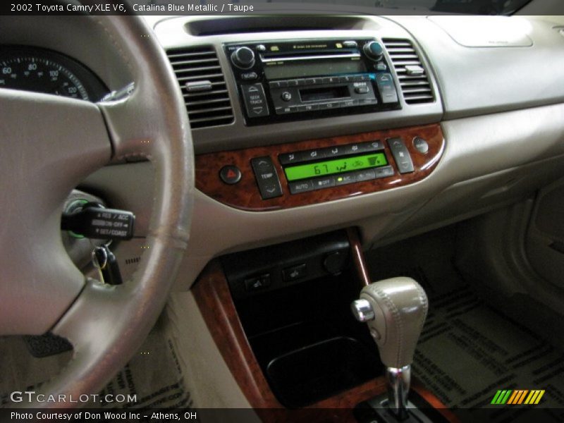 Catalina Blue Metallic / Taupe 2002 Toyota Camry XLE V6