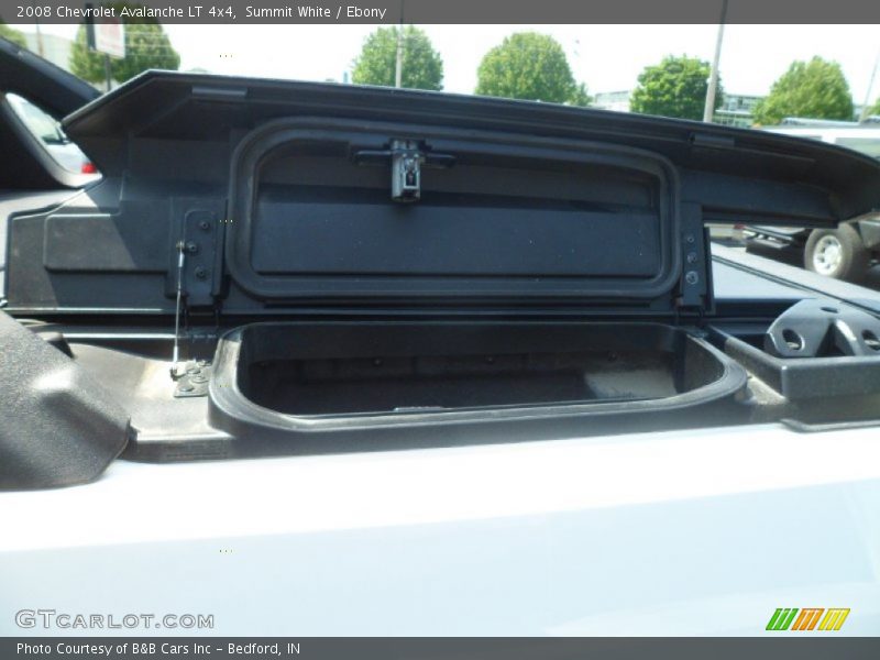 Summit White / Ebony 2008 Chevrolet Avalanche LT 4x4