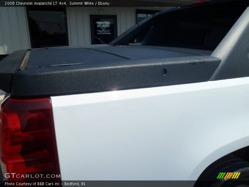 Summit White / Ebony 2008 Chevrolet Avalanche LT 4x4