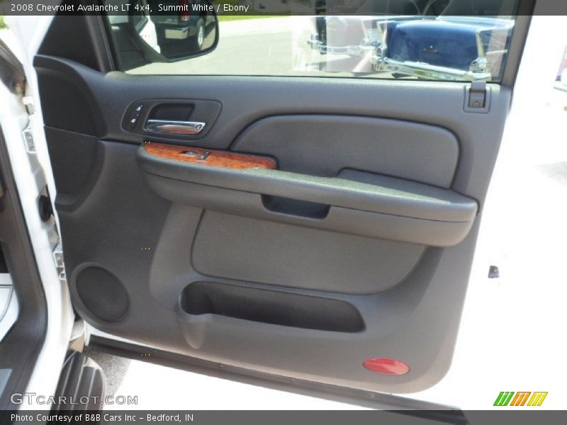 Summit White / Ebony 2008 Chevrolet Avalanche LT 4x4