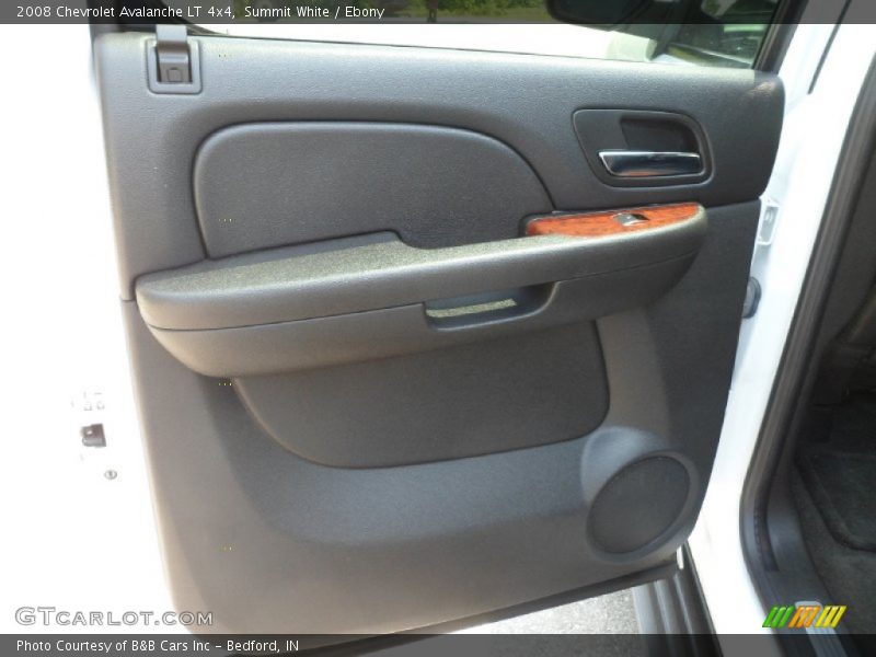 Summit White / Ebony 2008 Chevrolet Avalanche LT 4x4