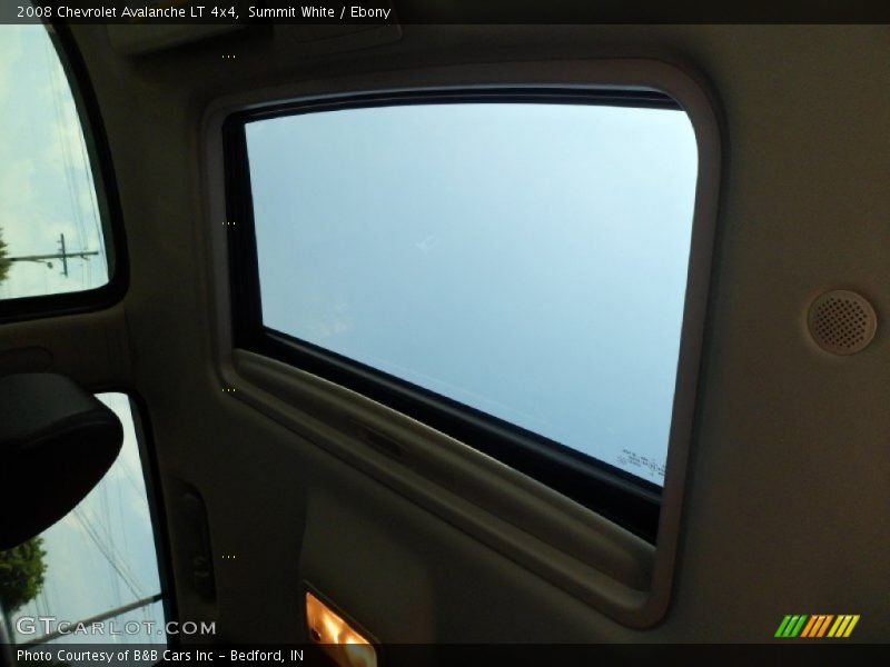 Summit White / Ebony 2008 Chevrolet Avalanche LT 4x4