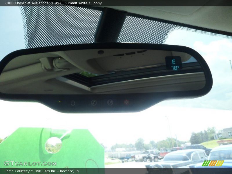 Summit White / Ebony 2008 Chevrolet Avalanche LT 4x4