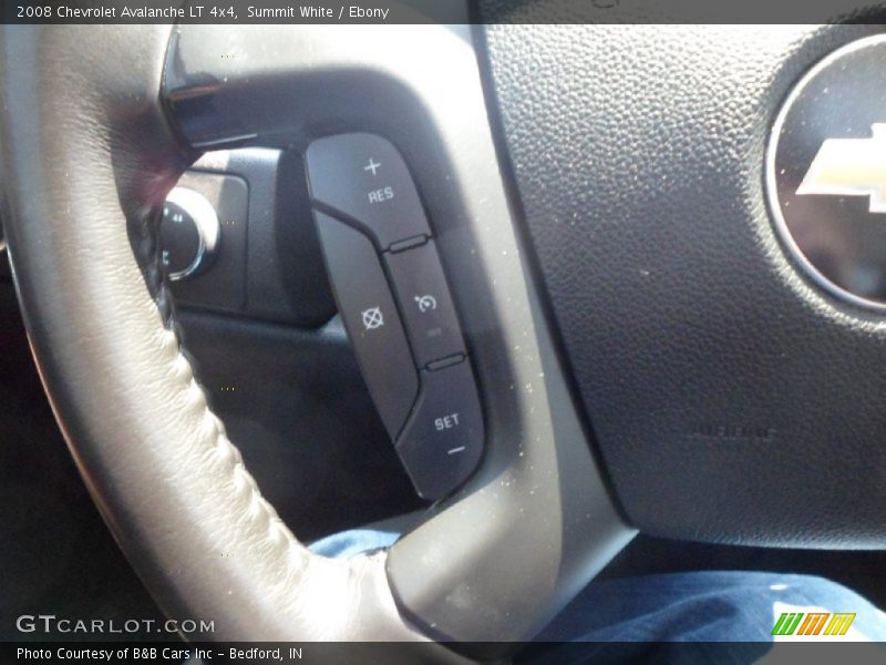 Summit White / Ebony 2008 Chevrolet Avalanche LT 4x4