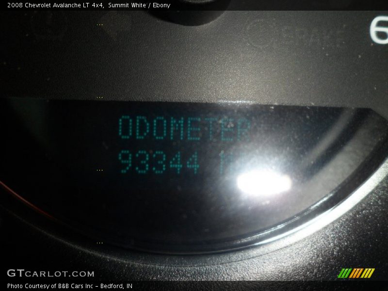 Summit White / Ebony 2008 Chevrolet Avalanche LT 4x4