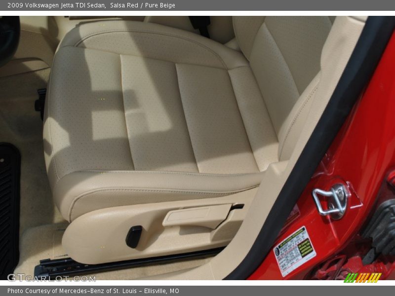 Salsa Red / Pure Beige 2009 Volkswagen Jetta TDI Sedan