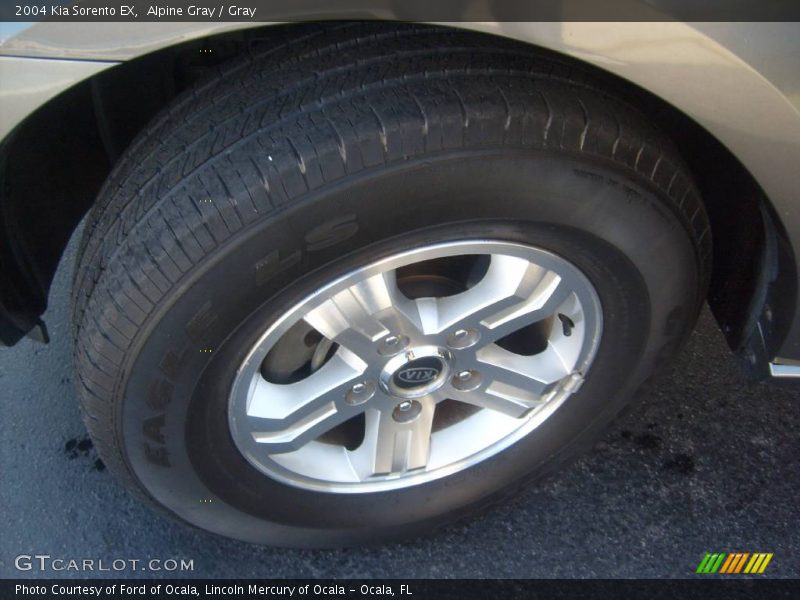 Alpine Gray / Gray 2004 Kia Sorento EX