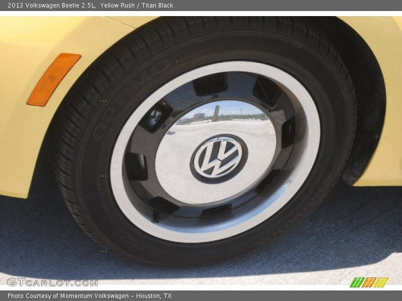 Yellow Rush / Titan Black 2013 Volkswagen Beetle 2.5L