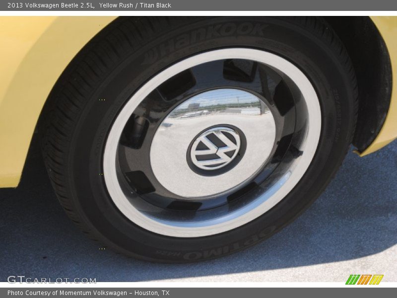 Yellow Rush / Titan Black 2013 Volkswagen Beetle 2.5L