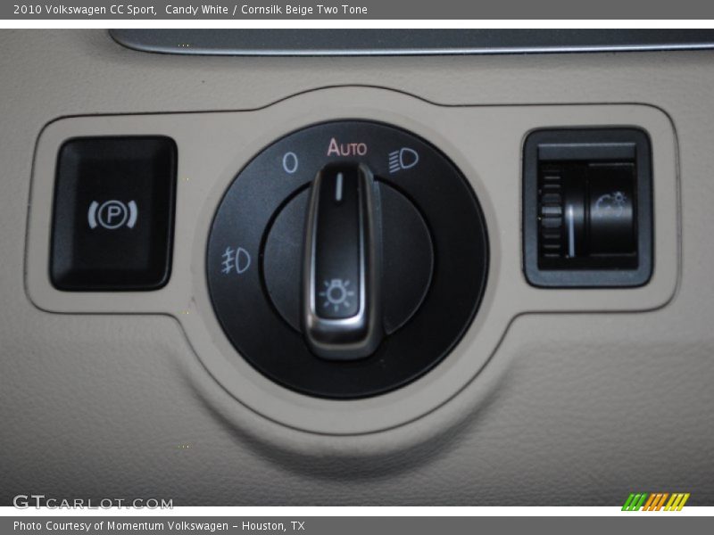 Candy White / Cornsilk Beige Two Tone 2010 Volkswagen CC Sport