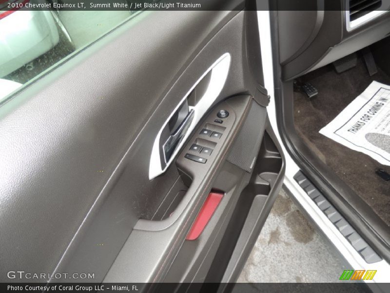 Summit White / Jet Black/Light Titanium 2010 Chevrolet Equinox LT