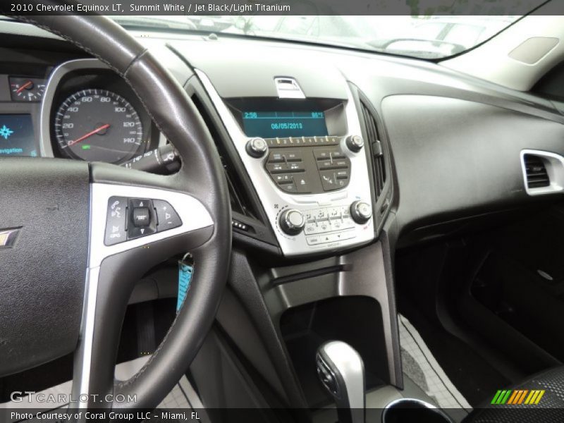 Summit White / Jet Black/Light Titanium 2010 Chevrolet Equinox LT